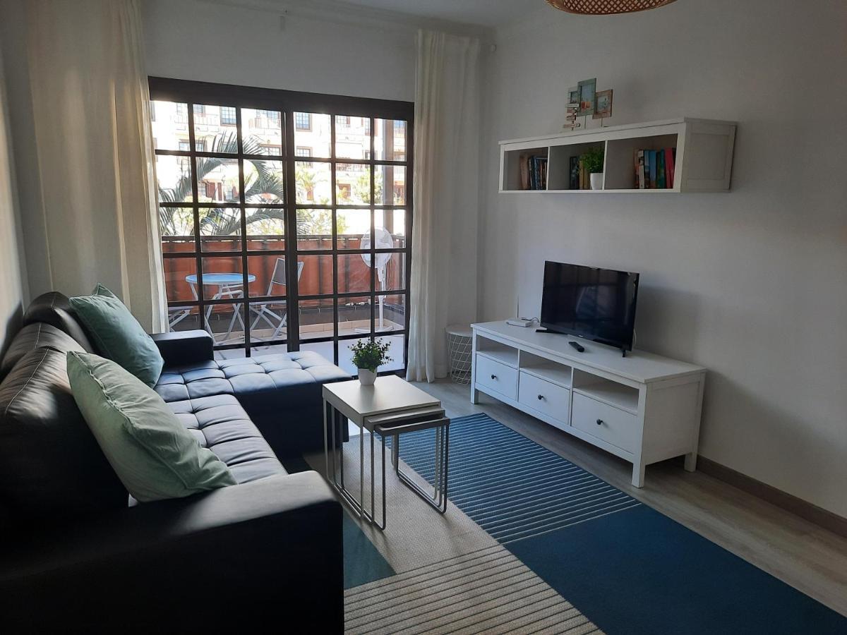 A Charming With A Swimming Pool Apartamento *