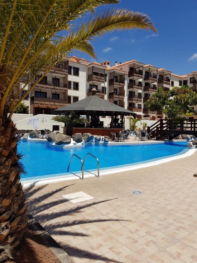 Apartamento A Charming With A Swimming Pool *